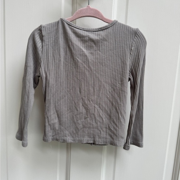 Nova Kids 3T Girls Gray Ruffle Cardigan Sweater - Picture 6 of 6